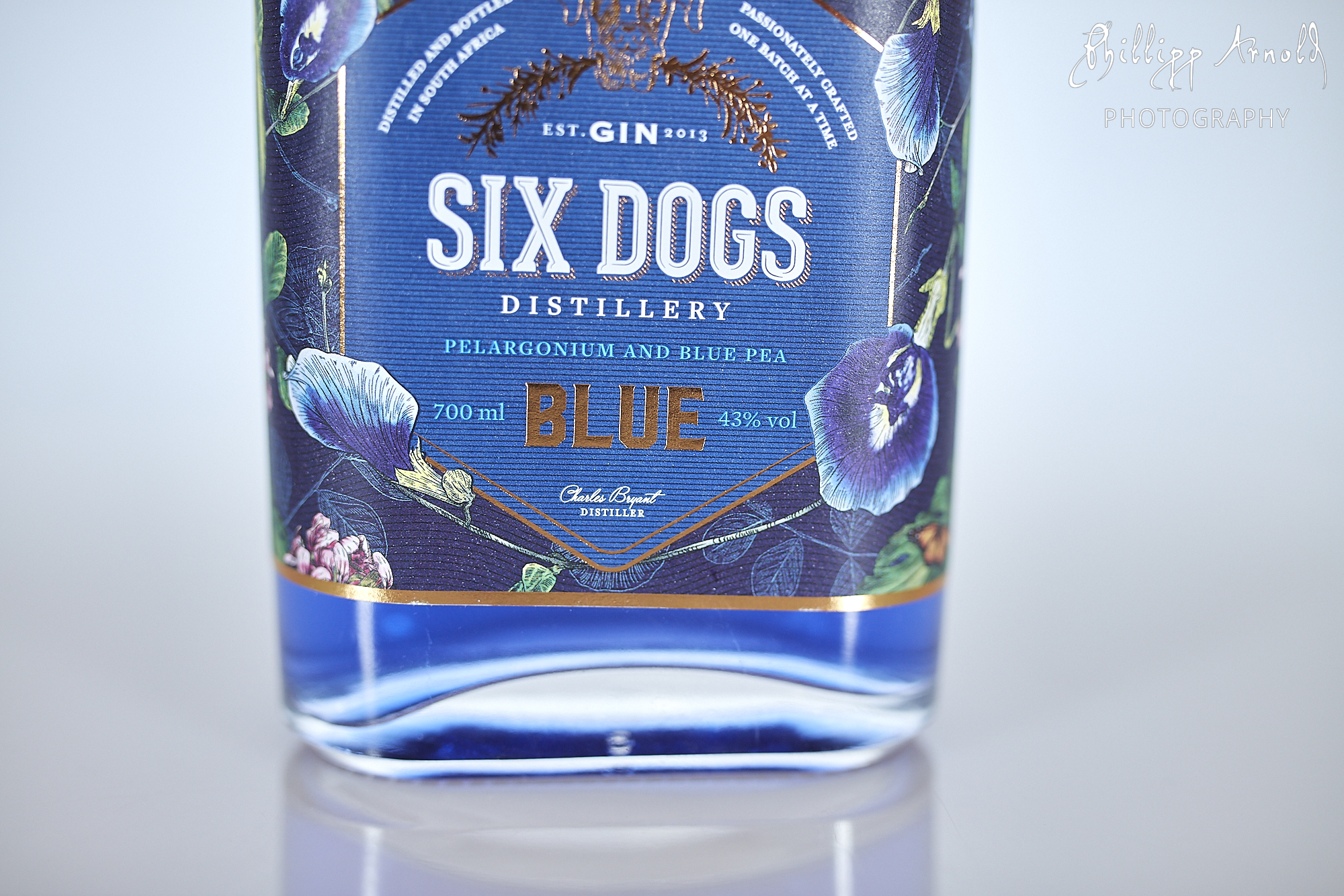 Gin - Six Dogs Blue Gin
